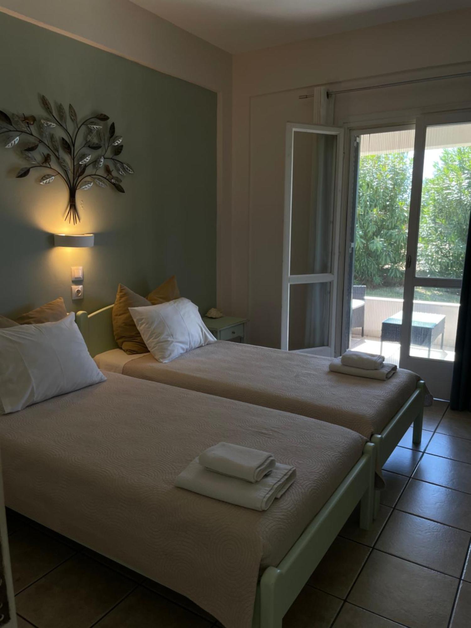 Sirios Acharavi (Corfu) Exterior foto